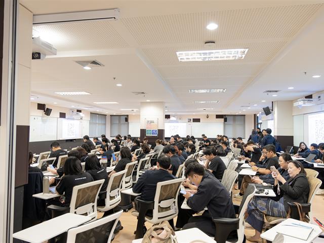 ม.พะเยา จัดอบรม “พัฒนาศักยภาพบุคลากรเชิงพื้นที่ ระดับ 4” รุ่นที่ 2 มุ่งปั้นนักวิจัยเป็นพี่เลี้ยงชุมชน ขับเคลื่อนความยั่งยืน