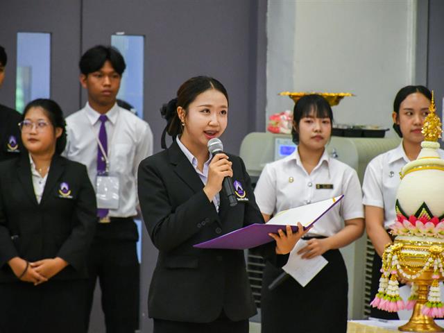 วิทยาลัยการศึกษา ดำเนินกิจกรรมไหว้ครูและสืบสานอัตลักษณ์นิสิตวิทยาลัยการศึกษา “ร้อยดวงใจศิษย์วันทา วิทยาลัยการศึกษา บูชาครู”