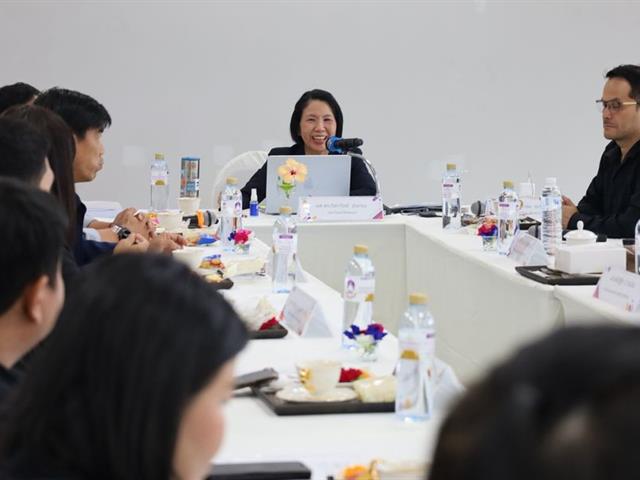 วิทยาเขตเชียงราย ต้อนรับคณะกระทรวงศึกษาธิการ แลกเปลี่ยนองค์ความรู้ด้านการวิเคราะห์ข้อมูลเพื่อการพัฒนานโยบายการศึกษาเชิงประจักษ์