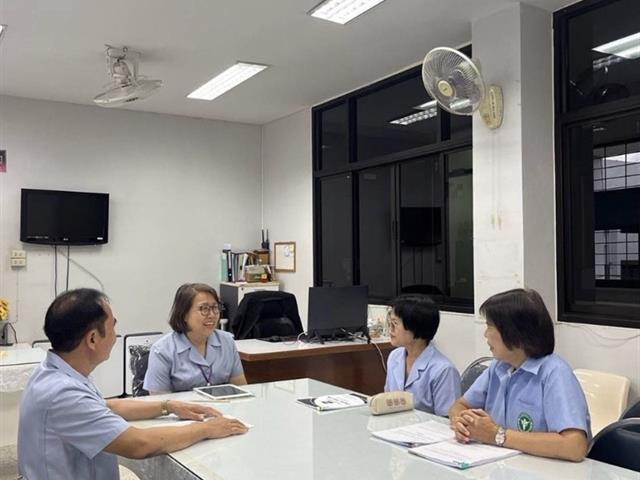 โครงการพัฒนาศักยภาพด้านการสอนสำหรับพยาบาลพี่เลี้ยง