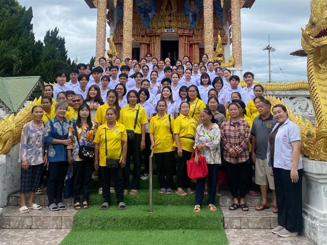 กายภาพบำบัดสัมผัสชุมชน เสริมสร้างสุขภาวะ ณ บ้านร่องครก