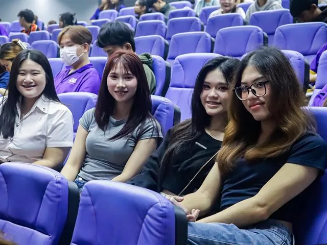 คณะรัฐศาสตร์และสังคมศาสตร์