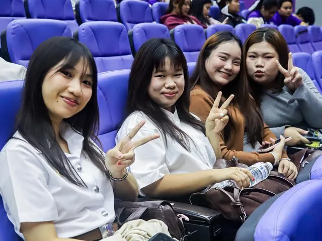 คณะรัฐศาสตร์และสังคมศาสตร์