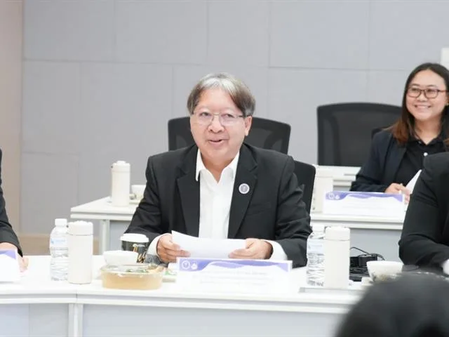UPCC-690903A-0009.jpg