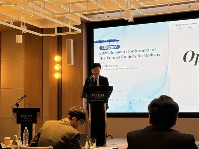 นักวิจัย–นิสิตบัณฑิตศึกษาวิศวกรรมและเทคโนโลยีระบบราง ยกระดับงานวิจัยสู่เวทีนานาชาติ  ร่วมนำเสนอ 6 ผลงานใน KSR2026 เชื่อมองค์ความรู้สู่การพัฒนาระบบรางภาคเหนือ