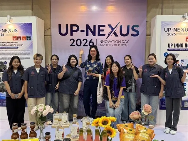 ผู้ช่วยศาสตราจารย์ ดร.พจนศักดิ์ พจนา ร่วมนำเสนอผลงานวิจัยในเวที Pitching  เตรียมความพร้อมสู่การจัดตั้งนิติบุคคลเพื่อร่วมลงทุน Holding Company ม.พะเยา