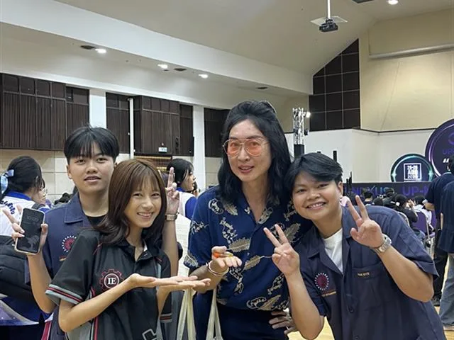 ผู้ช่วยศาสตราจารย์ ดร.พจนศักดิ์ พจนา ร่วมนำเสนอผลงานวิจัยในเวที Pitching  เตรียมความพร้อมสู่การจัดตั้งนิติบุคคลเพื่อร่วมลงทุน Holding Company ม.พะเยา