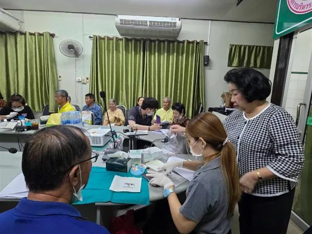 คณะทันตแพทยศาสตร์ มหาวิทยาลัยพะเยา ร่วมกับ มหาวิทยาลัยนีงาตะ ลงพื้นที่ รพ.สต.ท่าวังทอง ติดตามสุขภาพผู้สูงอายุปีที่ 2 ภายใต้วิจัยระยะยาว 3 ปี