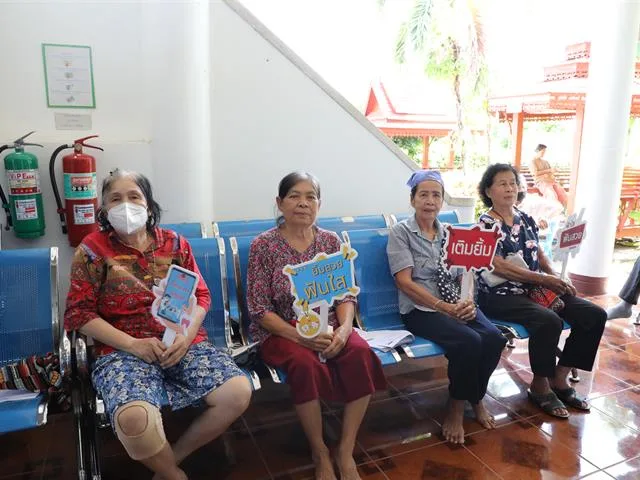 คณะทันตแพทยศาสตร์ มหาวิทยาลัยพะเยา ร่วมกับ มหาวิทยาลัยนีงาตะ ลงพื้นที่ รพ.สต.ท่าวังทอง ติดตามสุขภาพผู้สูงอายุปีที่ 2 ภายใต้วิจัยระยะยาว 3 ปี