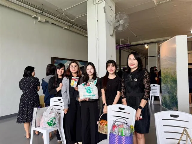 คณะทันตแพทยศาสตร์ มหาวิทยาลัยพะเยา เข้าร่วมพิธีตักบาตรอุทิศถวายเป็นพระกุศลแด่ สมเด็จพระเจ้าลูกเธอ เจ้าฟ้าพัชรกิติยาภาฯ เนื่องในวาระสตมวาร