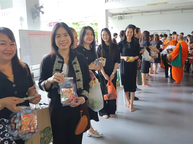 คณะวิศวกรรมศาสตร์ ร่วมพิธีตักบาตรอุทิศถวายเป็นพระกุศล แด่สมเด็จพระเจ้าลูกเธอ เจ้าฟ้าพัชรกิติยาภาฯ ในวาระสตมวาร
