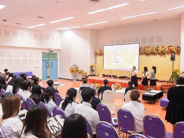 คณะศิลปศาสตร์จัดโครงการวิจัยและพัฒนาหลักสูตรสู่การสร้างนวัตกรรมทางวิชาชีพ