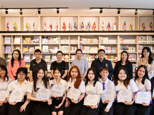 คณะศิลปศาสตร์ มอบรางวัลการจัดทำคลิปวิดีโอสั้น TikTok ภายใต้โครงการ “เสียงศิลปฯ” (Voice of LibArts)