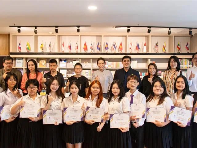 คณะศิลปศาสตร์ มอบรางวัลการจัดทำคลิปวิดีโอสั้น TikTok ภายใต้โครงการ “เสียงศิลปฯ” (Voice of LibArts)
