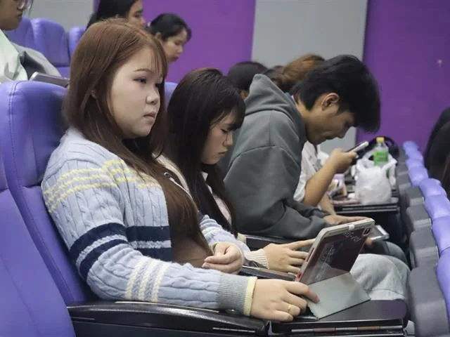 คณะรัฐศาสตร์และสังคมศาสตร์