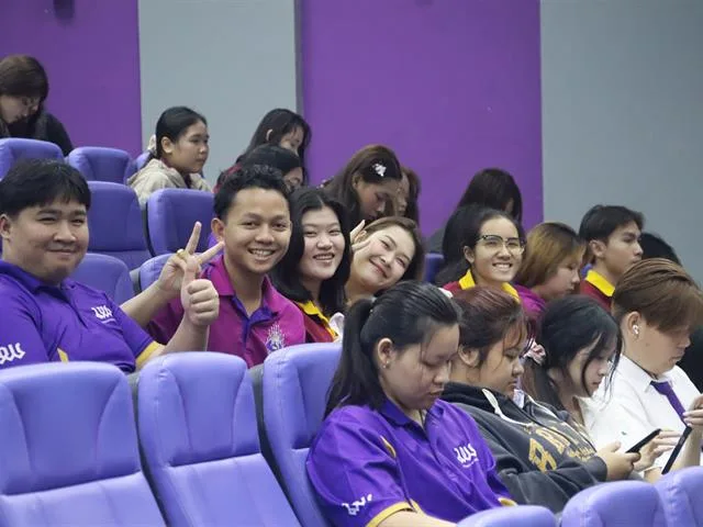 คณะรัฐศาสตร์และสังคมศาสตร์
