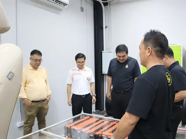 Engineering Welcomes Administrators from Sawanananwittaya School Exploring Learning and Engineering Facilities to Strengthen Educational Collaboration