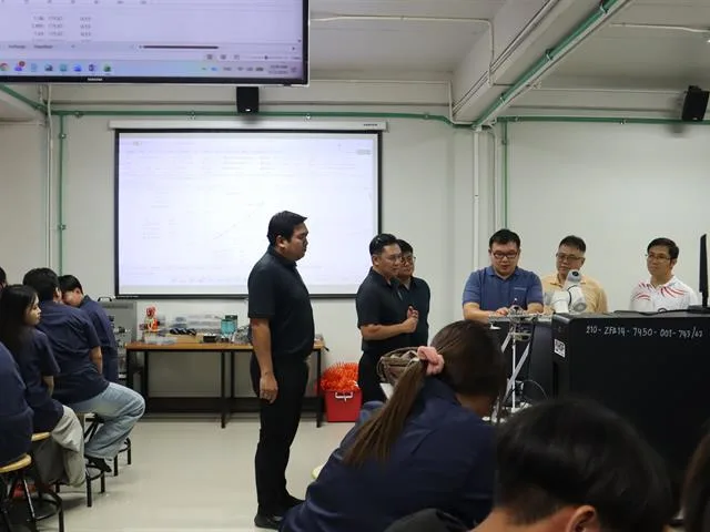 Engineering Welcomes Administrators from Sawanananwittaya School Exploring Learning and Engineering Facilities to Strengthen Educational Collaboration
