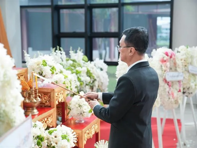 คณะทันตแพทยศาสตร์ ร่วมวางพวงมาลาถวายสักการะ เนื่องใน “วันมหิดล” ประจำปี 2569