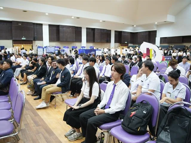 คณะรัฐศาสตร์และสังคมศาสตร์