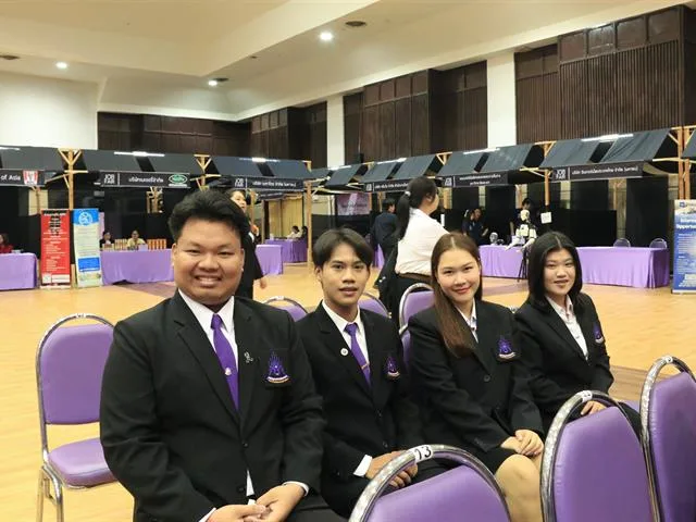 คณะรัฐศาสตร์และสังคมศาสตร์