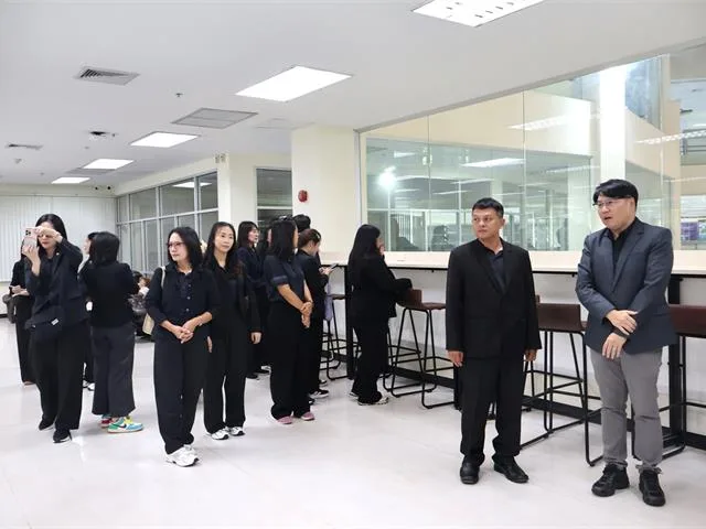ต้อรับคณะศึกษาดูงานโรงเรียนบ้านใหม่รัตนโกสินทร์ อำเภอแม่เมาะ