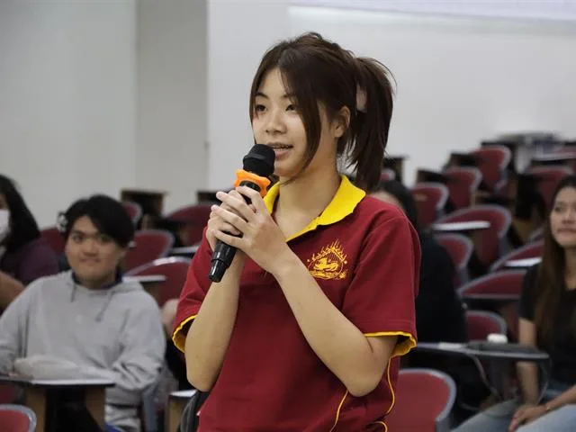 คณะรัฐศาสตร์และสังคมศาสตร์