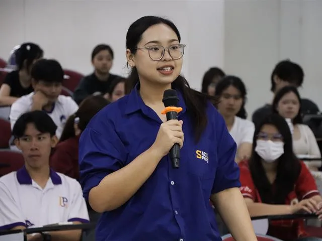 คณะรัฐศาสตร์และสังคมศาสตร์