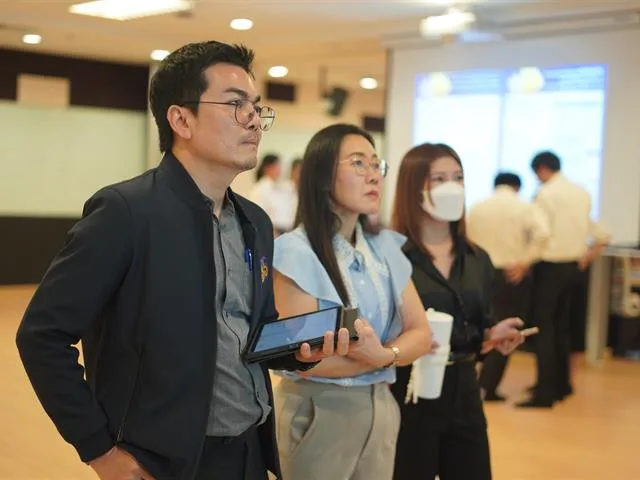 นิสิตกายภาพบำบัด ชั้นปีที่ 4 มหาวิทยาลัยพะเยา จัดการนำเสนอผลงานทางวิชาการในรูปแบบโปสเตอร์ (Poster Presentation)