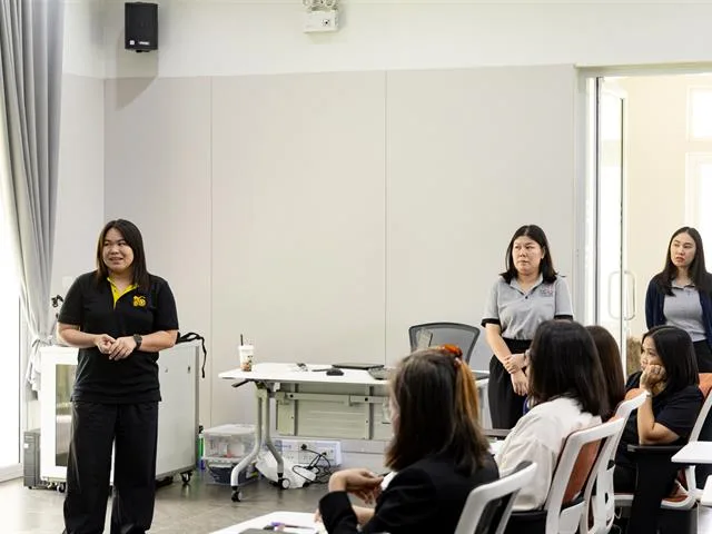 กองบริหารงานวิจัย จัดประชุมชี้แจงแนวทางการรับทุนสนับสนุนการวิจัย อพ.สธ.-มพ. ประจำปีงบประมาณ 2570