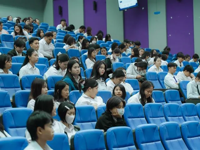 ฝึกงาน