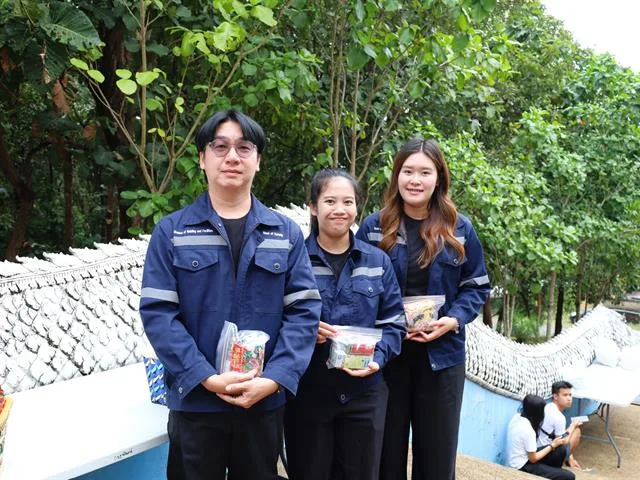 ตักบาตรเทโวโรหณะ