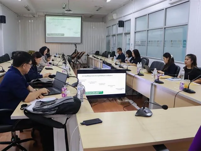 คณะรัฐศาสตร์และสังคมศาสตร์ มหาวิทยาลัยพะเยา ดำเนินการจัดสอบโครงร่างวิทยานิพนธ์ หลักสูตรรัฐประศาสนศาสตรมหาบัณฑิต สาขาวิชานโยบายสาธารณะ