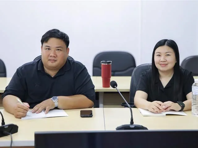 คณะรัฐศาสตร์และสังคมศาสตร์ มหาวิทยาลัยพะเยา ดำเนินการจัดสอบโครงร่างวิทยานิพนธ์ หลักสูตรรัฐประศาสนศาสตรมหาบัณฑิต สาขาวิชานโยบายสาธารณะ