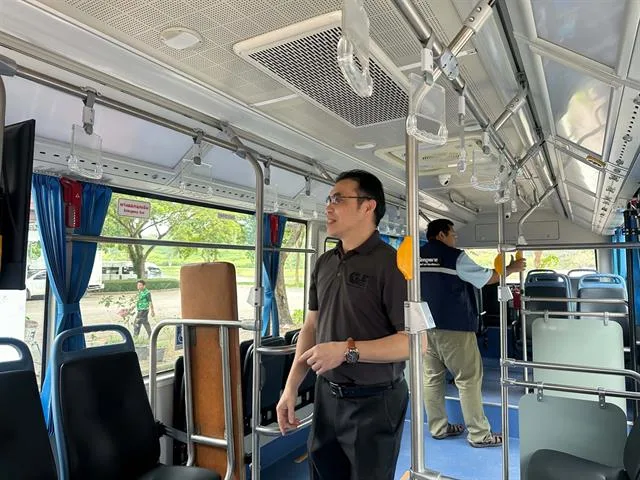 UP EV Bus
