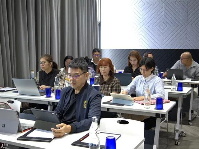 ศูนย์ภาษา คณะศิลปศาสตร์ มหาวิทยาลัยพะเยา จัดโครงการ “พัฒนาการจัดการเรียนการสอนและการวัดและประเมินผล รายวิชาภาษาอังกฤษ หมวดรายวิชาศึกษาทั่วไป”