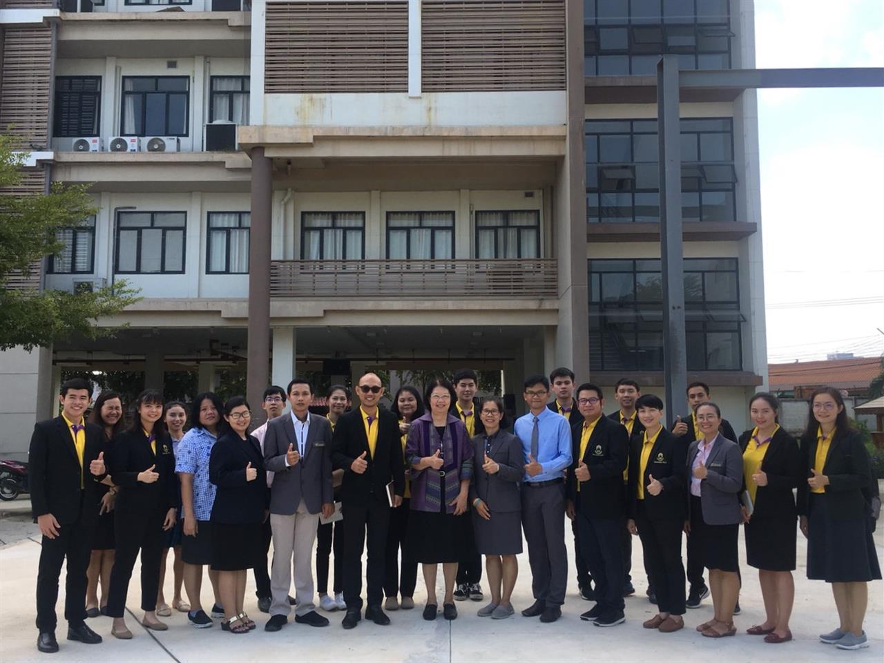 โรงเรียนสาธิตม.พะเยา เข้าศึกษาดูงาน ณ โรงเรียนมัธยมสาธิตมหาวิทยาลัยนเรศวร, โรงเรียนสาธิตมหาวิทยาลัยราชภัฏพิบูลสงคราม และ โรงเรียนจุฬาภรณราชวิทยาลัย จังหวัดพิษณุโลก