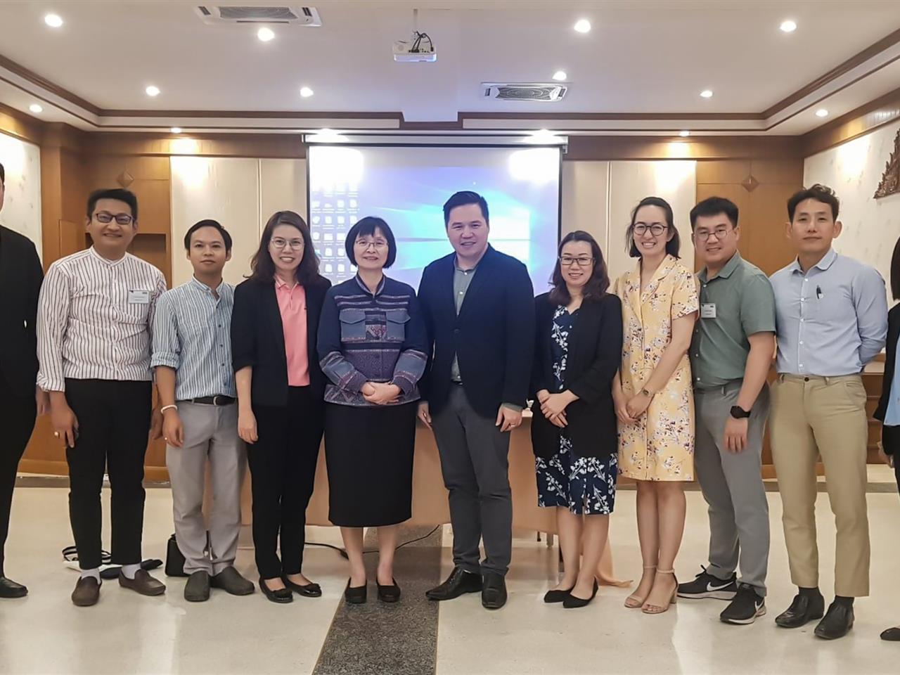 คณะผู้บริหารคณะศิลปศาสตร์ร่วมโครงการฝึกอบรมผู้ประเมินคุณภาพการศึกษาภายใน Assessor Training และโครงการทบทวนผู้ประเมินคุณภาพการศึกษาภายใน ระดับหลักสูตร ตามเกณฑ์ AUN-QA