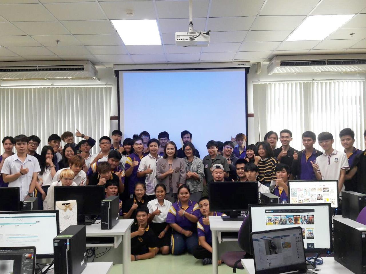 บริการสอนการสืบค้นสารสนเทศออนไลน์และการใช้โปรแกรม Endnote เบื้องต้น ให้กับนิสิตสาขาคอมพิวเตอร์กราฟิก ชั้นปีที่ 3 