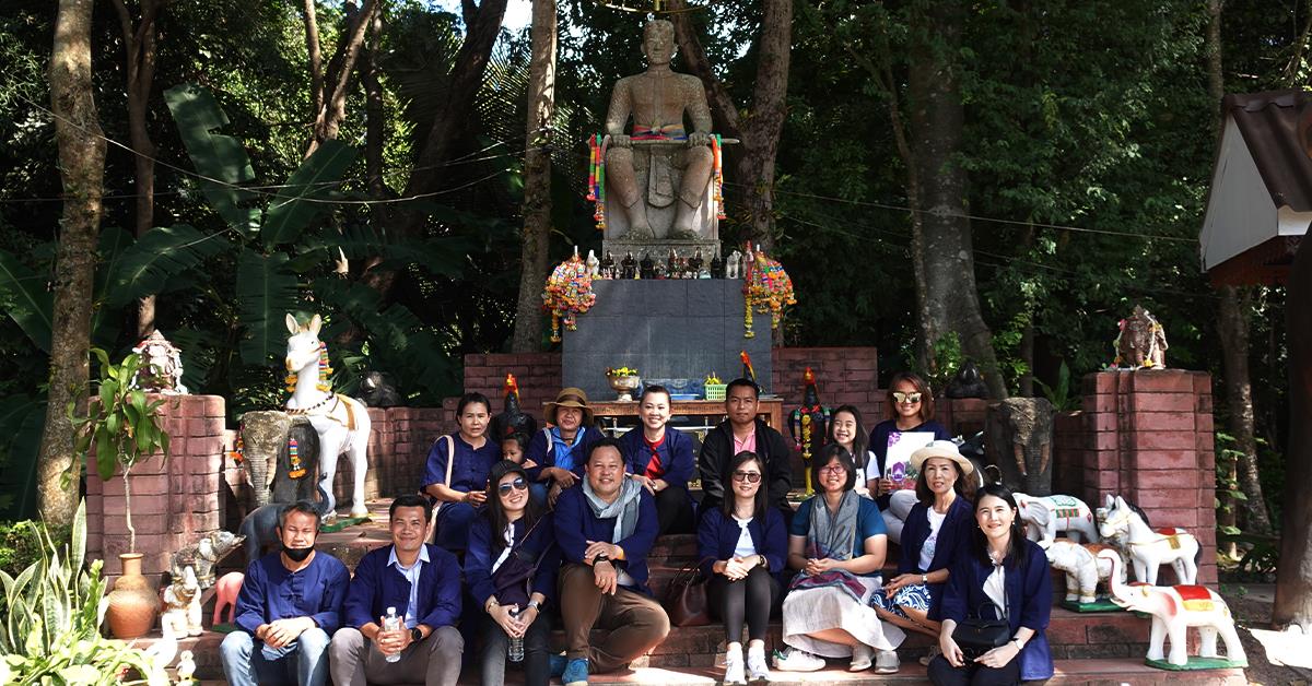 คณะบริหารธุรกิจและนิเทศศาสตร์ มหาวิทยาลัยพะเยา และชุมชนบ้านหนองหล่ม ร่วมต้อนรับกองบริหารงานวิจัย พร้อมคณะกรรมการ MAI ลงพื้นที่ติดตามความก้าวหน้าการดำเนินโครงการ 1 คณะ 1 Signature และโครงการ 1 คณะ 1 ชุมชนนวัตกรรม ณ ตำบลหนองหล่ม อำเภอดอกคำใต้ จังหวัดพะเยา