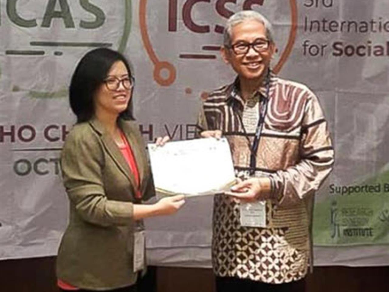รองคณบดีฝ่ายวิจัย คณะศิลปศาสตร์ เข้าร่วมการประชุมระดับนานาชาติ  3rd International Conference for Social Science (3rd ICSS) ณ กรุงโฮจิมินห์ซิตี้ ประเทศเวียดนาม