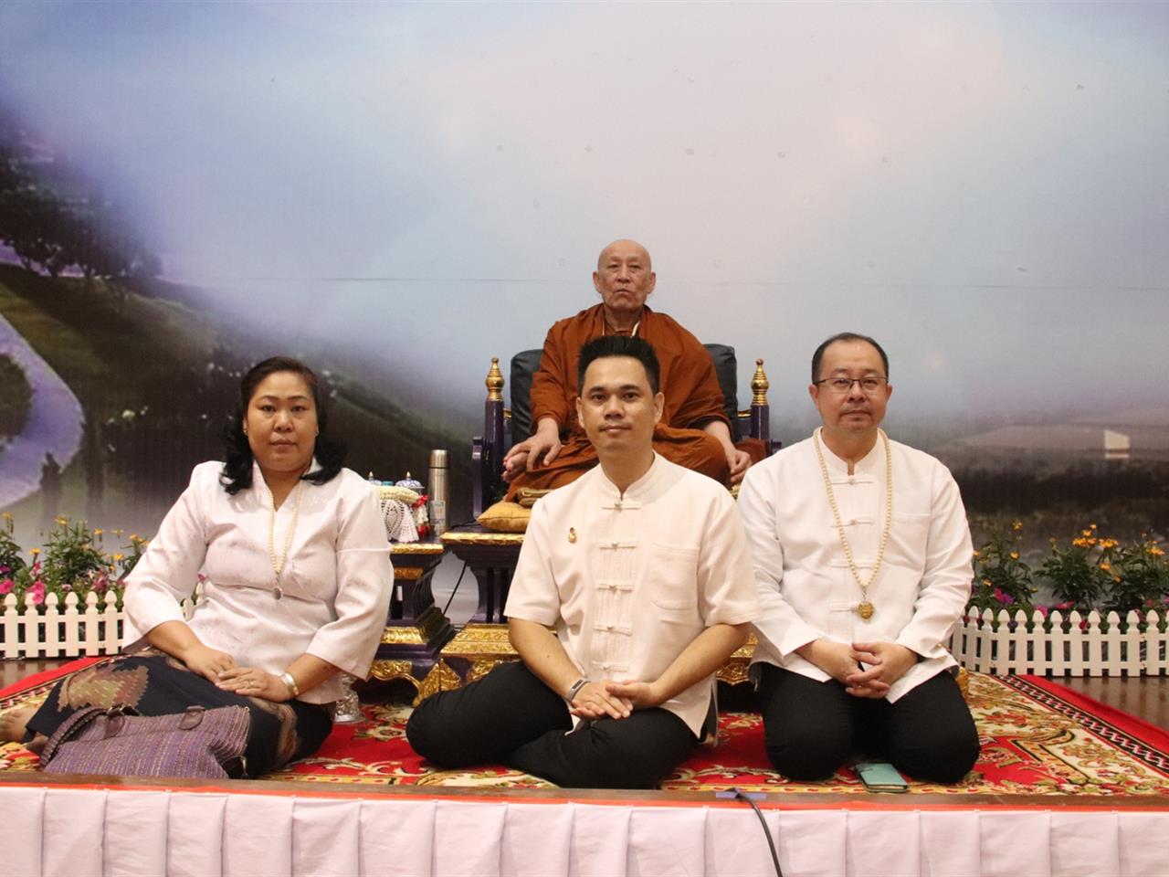 โครงการธรรมะสุขใจ เพื่อพัฒนาคุณธรรมจริยธรรมของนิสิตและบุคลากรในองค์กร
