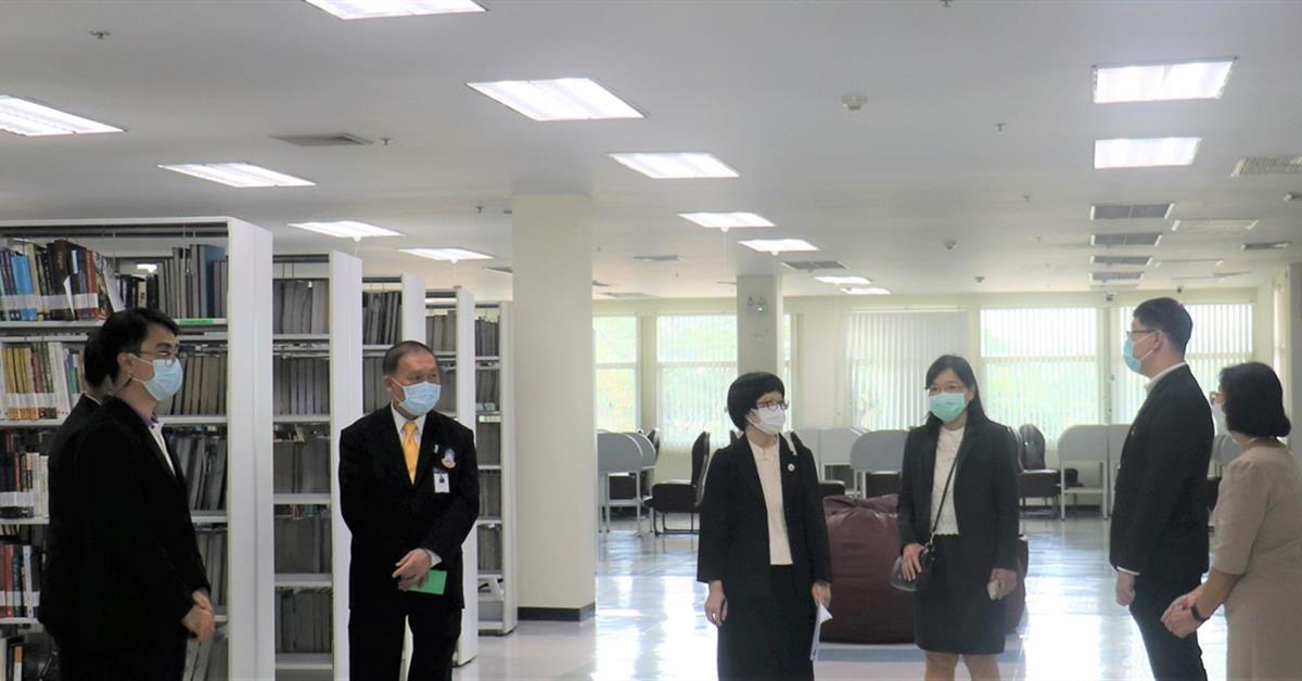 คณะผู้ตรวจประเมินตามเกณฑ์มาตรฐานการศึกษาแพทยศาสตร์