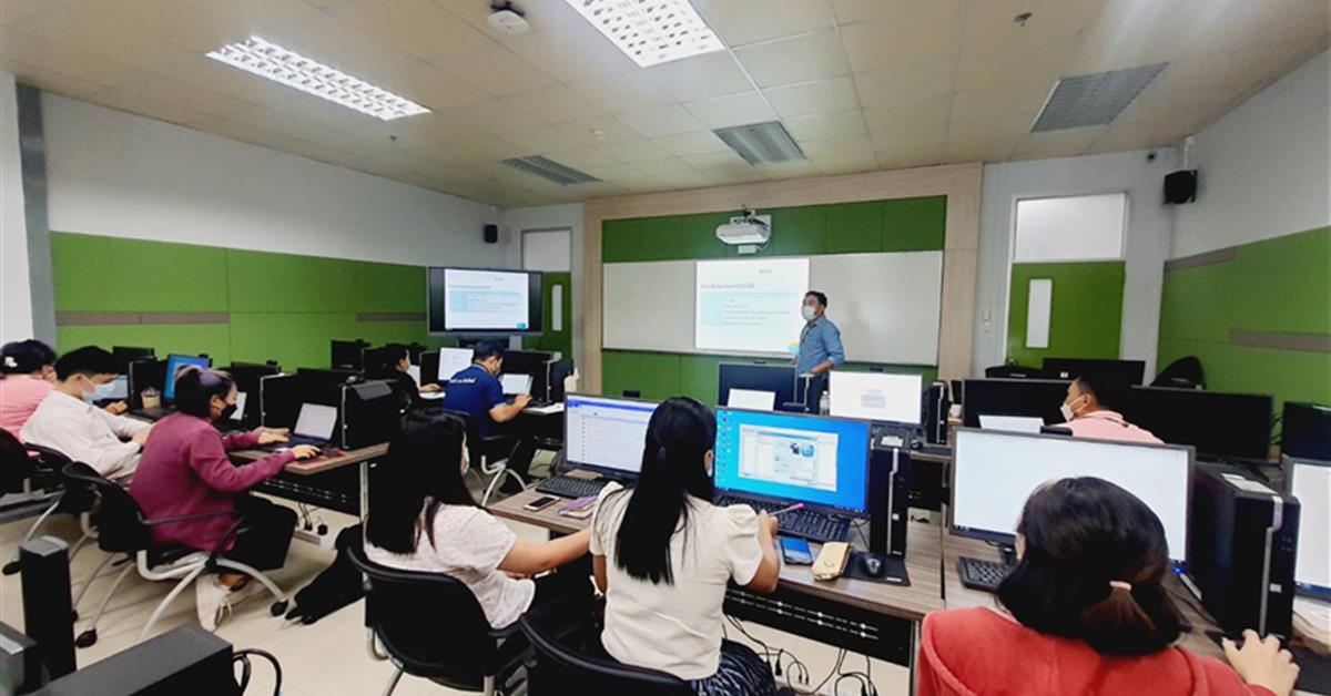 การประยุกต์ใช้โปรแกรมทางสถิติเพื่อการวิจัย