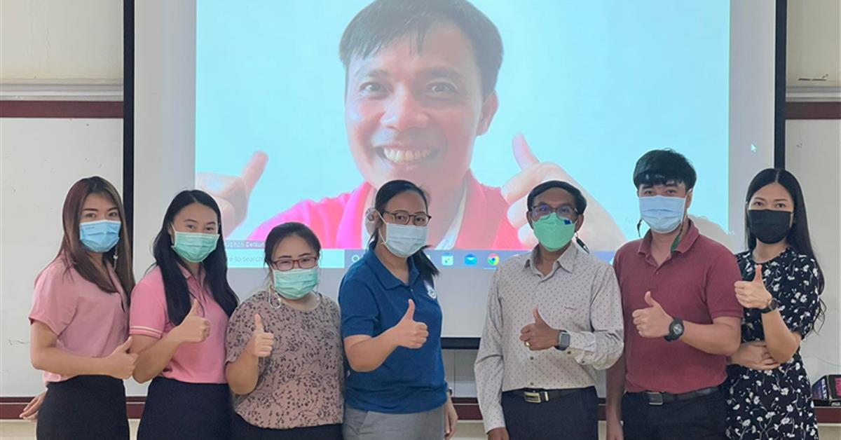 คณะสาธารณสุขศาสตร์ ได้จัดโครงการอบรมความปลอดภัยในห้องปฏิบัติการ คณะสาธารณสุขศาสตร์ ในเรื่องความปลอดภัยในห้องปฏิบัติการ สำหรับการปฏิบัติงาน