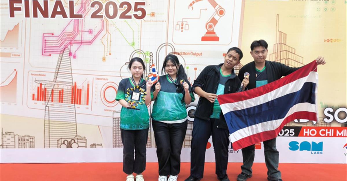 GR-Omega สาธิต มพ. ผงาดเวทีโลก รวมทีมสร้างประวัติศาสตร์! คว้ารองชนะเลิศอันดับ 1 บนเวทีนานาชาติ ASIA PACIFIC ROBOT ALLIANCE 2025