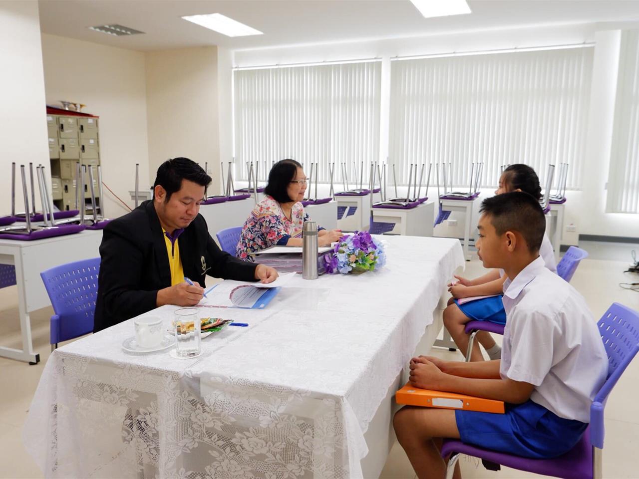 โรงเรียนสาธิตมหาวิทยาลัยพะเยา ดำเนินการสอบสัมภาษณ์นักเรียนระดับชั้นม.1 ประจำปีการศึกษา 2563