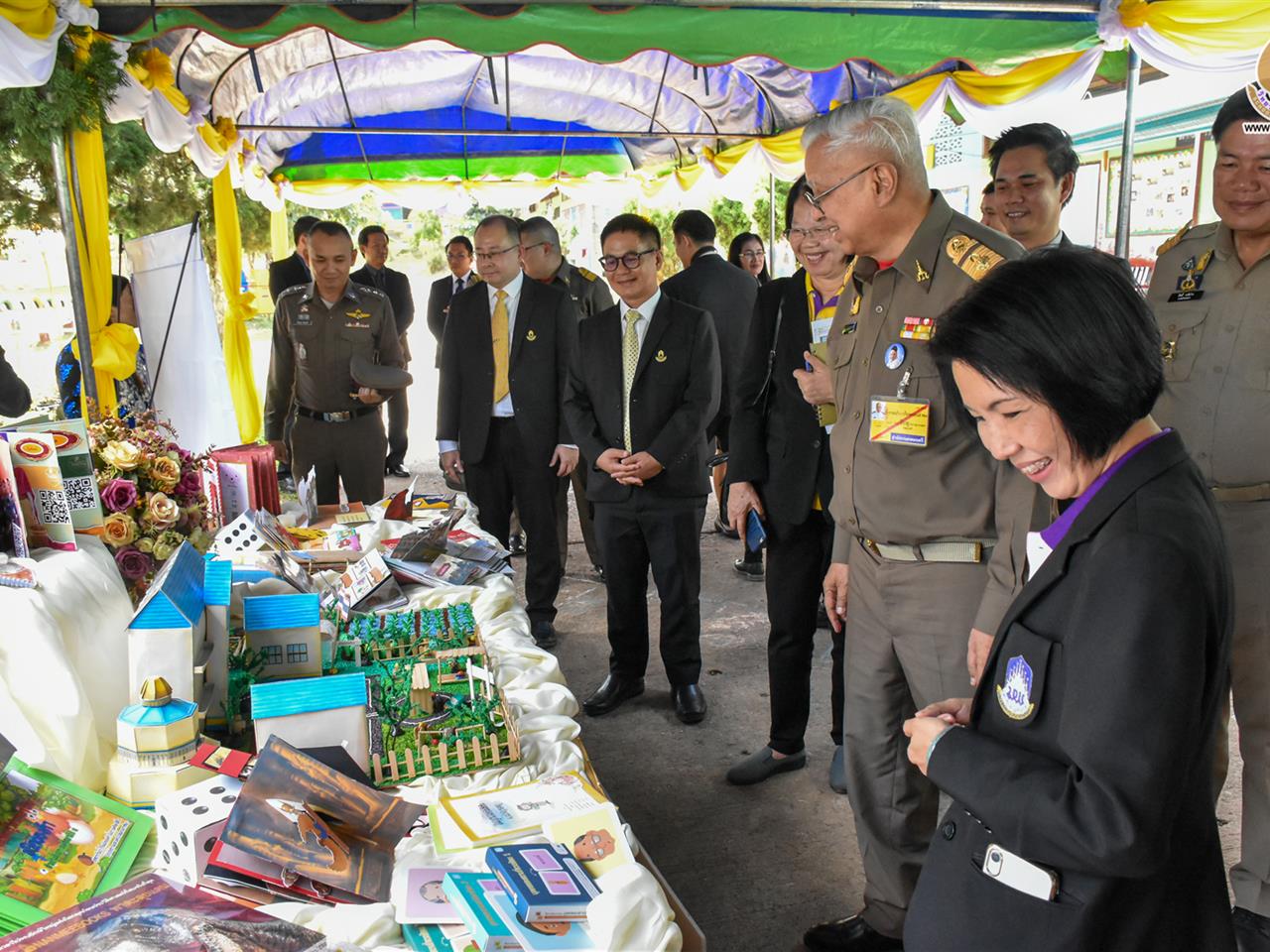 โครงการจิตอาสา UP CSR สู่ CSV โรงเรียนบ้านสันติสุข สำนักงานเขตพื้นที่การศึกษาประถมศึกษาพะเยา เขต 2