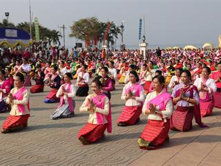กองกิจการนิสิตเข้าร่วมพิธีบวงสรวงพญางำเมือง ประจำปี 2561
