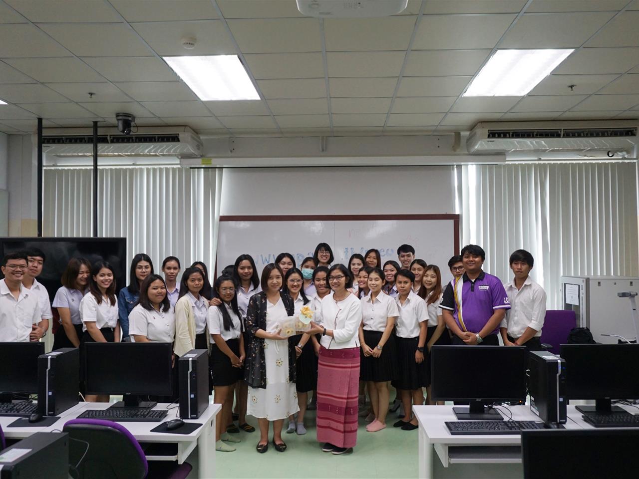 สอนการสืบค้นสารสนเทศออนไลน์และการใช้โปรแกรม Endnote  สำหรับคณะเกษตรศาสตร์และทรัพยากรธรรมชาติ มหาวิทยาลัยพะเยา